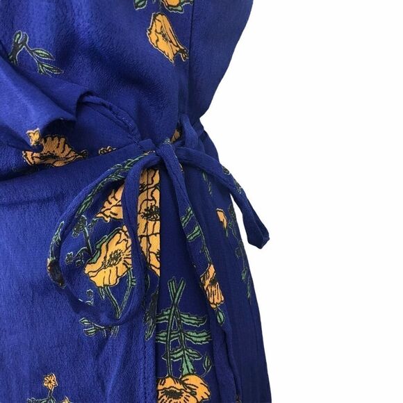 Lucy Love wrap maxi dress - Picture 10 of 10